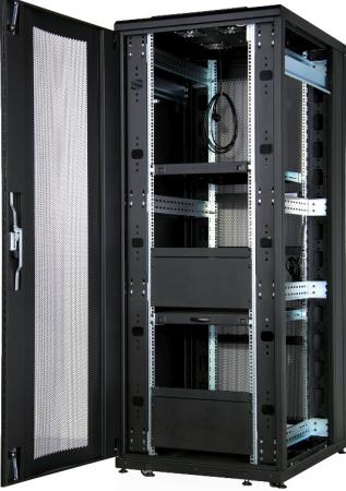 Шкаф напольный CloudMax 19"36U800x1000, передняя дверь одностворчатая перфорированная,задняя дверь двустворчатая перфорированная,цвет черный