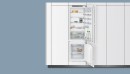 Встраиваемый холодильник Siemens KI87SAF30R белый2