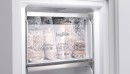 Встраиваемый холодильник Siemens KI87SAF30R белый4