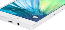 Смартфон Samsung Galaxy A7 Duos белый 5.5" 16 Гб Wi-Fi GPS 3G SM-A700FZWDSER10