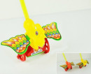 Каталка на палочке Shantou Gepai Петушок пластик от 3 лет на колесах разноцветный в ассортименте