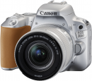 Зеркальная фотокамера Canon EOS 200D EF-S 18-55mm 24Mp серебристый 2256C0012