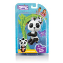Интерактивная игрушка Fingerlings панда Дрю от 5 лет бело-черный2